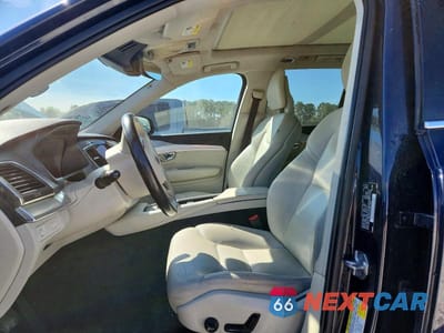 Zdjęcie 7 z 13 samochodu: 2016 VOLVO XC90 T5 VIN:YV4102KK6G1060543 - miniatura