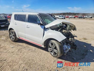 Czwarte zdjęcie samochodu z boku: 2014 KIA SOUL + VIN:KNDJP3A50E7070267 - miniatura