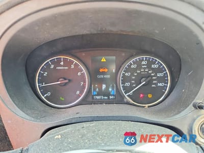 Zdjęcie 9 z 14 samochodu: 2017 MITSUBISHI OUTLANDER SE VIN:JA4AD3A33HZ037189 - miniatura