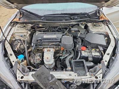 Zdjęcie 11 z 12 samochodu: 2015 HONDA ACCORD LX VIN:1HGCR2F32FA034932 - miniatura
