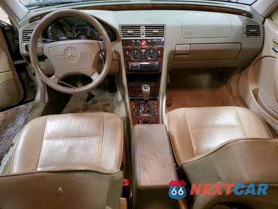 Zdjęcie 8 z 11 samochodu: 1999 MERCEDES-BENZ C 230 VIN:WDBHA24G2XA789094 - miniatura