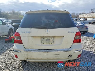 Zdjęcie 6 z 13 samochodu: 2012 MERCEDES-BENZ GLK 350 4MATIC VIN:WDCGG8HB3CF818414 - miniatura