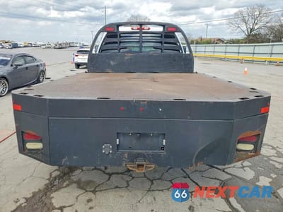 Zdjęcie 6 z 12 samochodu: 2014 CHEVROLET SILVERADO FLATBED TRUCK VIN:1GB4CZC89EF157288 - miniatura