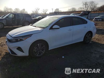2024 KIA FORTE LXS 3KPF24AD2RE695664 - główne zdjęcie licytacji z USA - miniatura