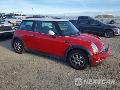 Czwarte zdjęcie samochodu z boku: 2004 MINI COOPER BASE VIN:WMWRC33454TJ58799 - miniatura