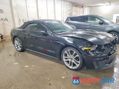 Czwarte zdjęcie samochodu z boku: 2020 FORD MUSTANG VIN:1FATP8UH7L5161921 - miniatura