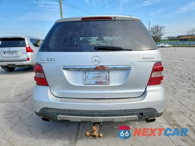 Zdjęcie 6 z 12 samochodu: 2008 MERCEDES-BENZ ML 350 VIN:4JGBB86E18A306372 - miniatura