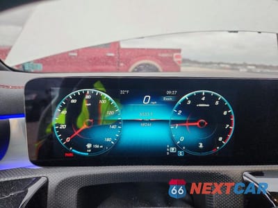 Zdjęcie 9 z 11 samochodu: 2021 MERCEDES-BENZ CLA 250 4MATIC VIN:W1K5J4HB4MN183157 - miniatura