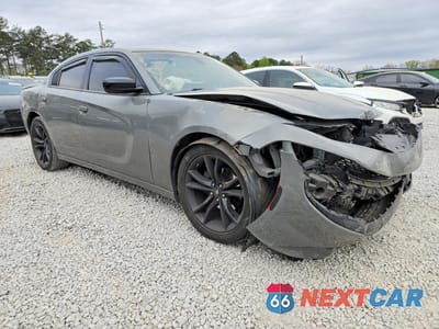 Czwarte zdjęcie samochodu z boku: 2018 DODGE CHARGER SXT VIN:2C3CDXBG4JH329340 - miniatura
