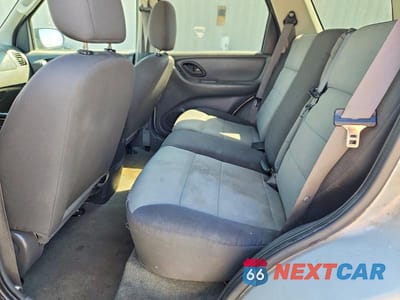 Zdjęcie 11 z 12 samochodu: 2006 FORD ESCAPE XLS VIN:1FMYU02Z26KA22786 - miniatura