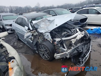 Czwarte zdjęcie samochodu z boku: 2021 MERCEDES-BENZ E 350 4MATIC VIN:W1KZF8EB0MA876636 - miniatura