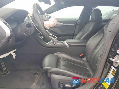 Zdjęcie 7 z 11 samochodu: 2020 BMW M850XI VIN:WBAGV8C08LCE44966 - miniatura