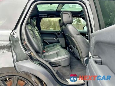 Piąte zdjęcie samochodu w środku: 2020 LAND ROVER RANGE ROVER SPORT HSE VIN:SALWR2SUXLA714513 - miniatura