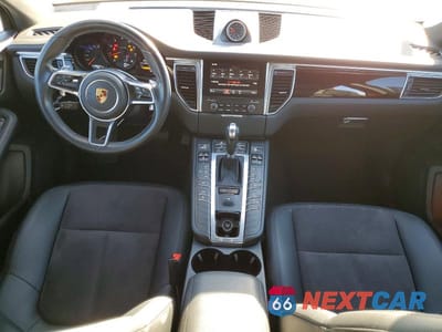 Zdjęcie 8 z 13 samochodu: 2017 PORSCHE MACAN VIN:WP1AA2A59HLB83513 - miniatura