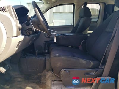Zdjęcie 7 z 11 samochodu: 2011 GMC SIERRA K1500 VIN:1GTR2TE33BZ360416 - miniatura