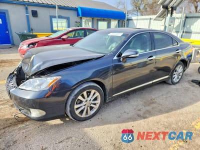 2010 LEXUS ES 350 BASE JTHBK1EGXA2384324 - główne zdjęcie licytacji z USA - miniatura