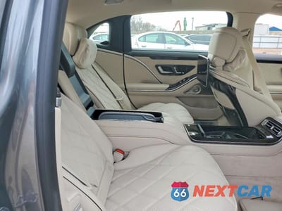 Zdjęcie 10 z 12 samochodu: 2024 MERCEDES-BENZ S MERCEDES-MAYBACH S 580 4M VIN:W1K6X7GB9RA300932 - miniatura