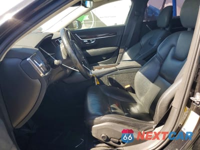 Zdjęcie 7 z 13 samochodu: 2018 VOLVO S90 T5 MOMENTUM VIN:LVY982AK8JP017920 - miniatura