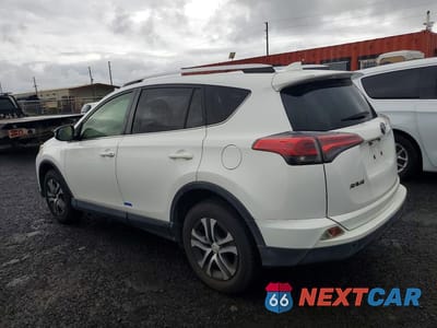 Drugie zdjęcie samochodu z przodu: 2016 TOYOTA RAV4 LE VIN:JTMZFREV1GJ100711 - miniatura