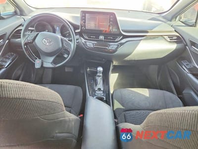 Zdjęcie 8 z 11 samochodu: 2019 TOYOTA C-HR XLE VIN:JTNKHMBX2K1022898 - miniatura