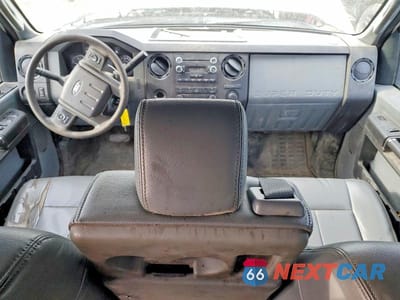 Zdjęcie 8 z 12 samochodu: 2016 FORD F350 SUPER DUTY VIN:1FD8W3HT1GEB34560 - miniatura