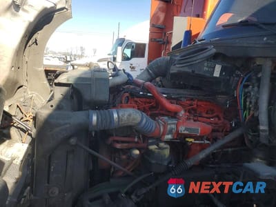 Zdjęcie 7 z 10 samochodu: 2018 KENWORTH T680 SEMI TRUCK VIN:1XKYD49X2JJ175459 - miniatura