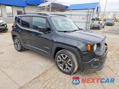 Czwarte zdjęcie samochodu z boku: 2017 JEEP RENEGADE LATITUDE VIN:ZACCJABB5HPF88630 - miniatura