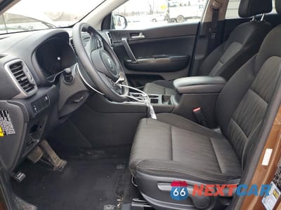 Zdjęcie 7 z 13 samochodu: 2017 KIA SPORTAGE LX VIN:KNDPM3AC4H7209337 - miniatura