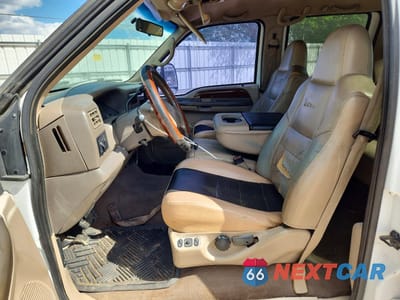 Zdjęcie 7 z 14 samochodu: 2002 FORD F350 SUPER DUTY VIN:1FTWW33F32EC74731 - miniatura