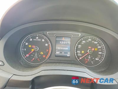 Zdjęcie 9 z 11 samochodu: 2018 AUDI Q3 PREMIUM VIN:WA1BCCFS3JR023323 - miniatura