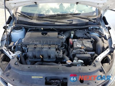 Zdjęcie 11 z 13 samochodu: 2018 NISSAN SENTRA S VIN:3N1AB7AP0JY256572 - miniatura