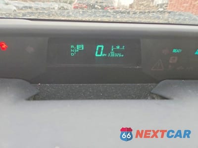 Zdjęcie 9 z 12 samochodu: 2007 TOYOTA PRIUS BASE VIN:JTDKB20UX77084301 - miniatura