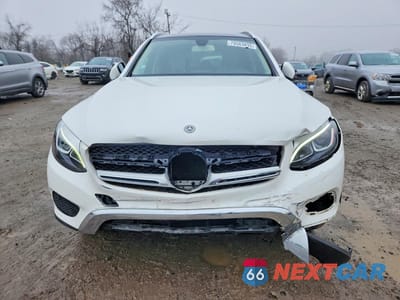 Piąte zdjęcie samochodu w środku: 2019 MERCEDES-BENZ GLC 300 4MATIC VIN:WDC0G4KB1KF558855 - miniatura