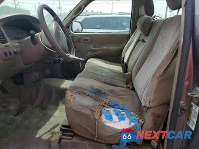 Zdjęcie 10 z 12 samochodu: 2006 TOYOTA TUNDRA BASE VIN:5TBJU321X6S470227 - miniatura