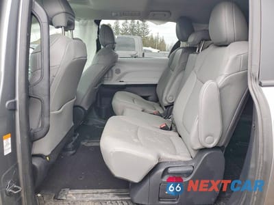 Zdjęcie 11 z 14 samochodu: 2026 TOYOTA SIENNA LE VIN:5TDGRKEC3TS292537 - miniatura