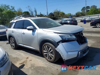 Czwarte zdjęcie samochodu z boku: 2022 NISSAN PATHFINDER PLATINUM VIN:5N1DR3DH3NC203913 - miniatura