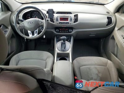 Zdjęcie 8 z 11 samochodu: 2011 KIA SPORTAGE EX VIN:KNDPCCA2XB7070624 - miniatura
