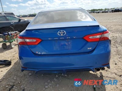 Zdjęcie 6 z 13 samochodu: 2018 TOYOTA CAMRY SE VIN:4T1B11HK1JU077046 - miniatura