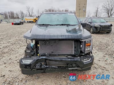 Piąte zdjęcie samochodu w środku: 2021 FORD F150 SUPERCREW VIN:1FTFW1E83MFB26465 - miniatura