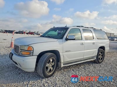 2003 GMC YUKON XL DENALI 1GKFK66U23J150972 - główne zdjęcie licytacji z USA - miniatura