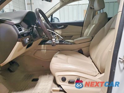 Zdjęcie 7 z 12 samochodu: 2018 AUDI Q7 PRESTIGE VIN:WA1VAAF79JD047464 - miniatura