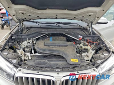 Zdjęcie 12 z 13 samochodu: 2017 BMW X5 XDR40E VIN:5UXKT0C3XH0V95827 - miniatura