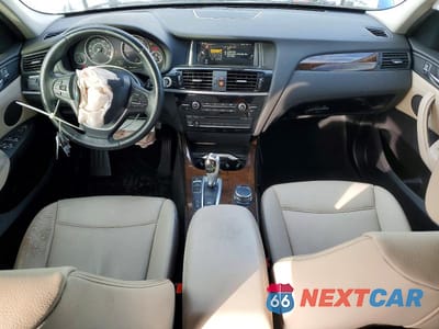 Zdjęcie 8 z 11 samochodu: 2015 BMW X3 SDRIVE28I VIN:5UXWZ7C51F0M83182 - miniatura