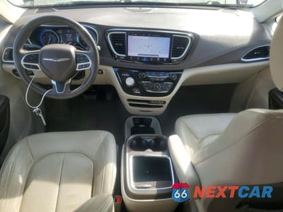 Zdjęcie 8 z 13 samochodu: 2021 CHRYSLER PACIFICA TOURING L VIN:2C4RC1BG3MR576725 - miniatura