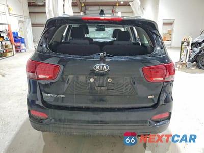 Zdjęcie 6 z 12 samochodu: 2019 KIA SORENTO LX VIN:5XYPGDA39KG590089 - miniatura