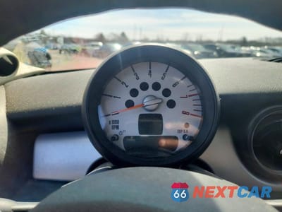 Zdjęcie 9 z 12 samochodu: 2012 MINI COOPER VIN:WMWSU3C56CT185175 - miniatura