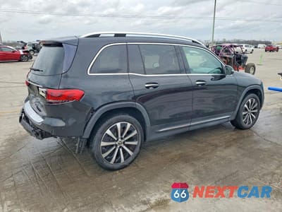 Trzecie zdjęcie samochodu z tyłu: 2021 MERCEDES-BENZ GLB 250 VIN:W1N4M4GB1MW111740 - miniatura