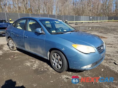 Czwarte zdjęcie samochodu z boku: 2007 HYUNDAI ELANTRA GLS VIN:KMHDU46D27U075093 - miniatura