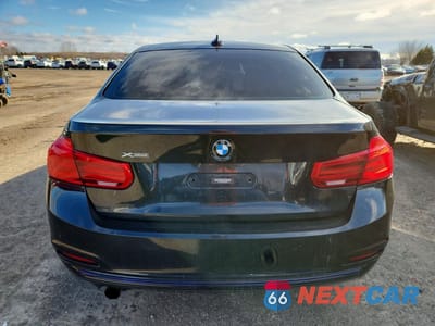 Zdjęcie 6 z 12 samochodu: 2016 BMW 320 XI VIN:WBA8A3C59GK689928 - miniatura