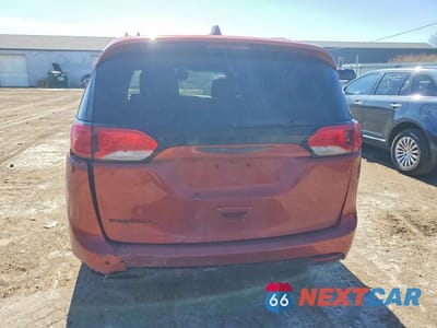 Zdjęcie 6 z 12 samochodu: 2018 CHRYSLER PACIFICA TOURING L PLUS VIN:2C4RC1EGXJR333825 - miniatura